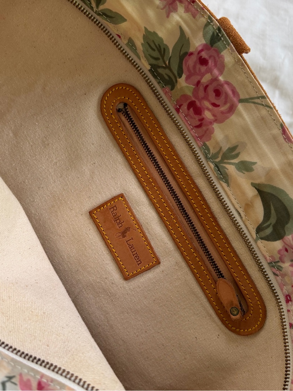 Vintage Ralph Lauren Floral Canvas and Leather Tote Bag - Picture 3 of 7